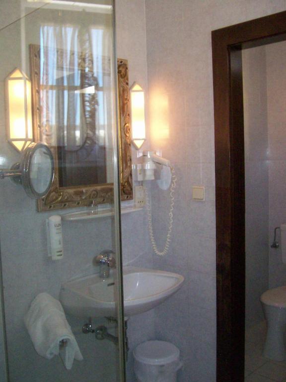 Gaestehaus Auerhahn Vocklabruck Ngoại thất bức ảnh
